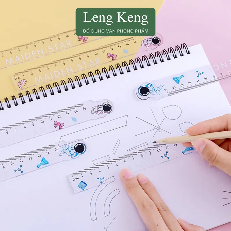 Thước kẻ trong suốt 15cm văn phòng phẩm Leng Keng hình phi hành gia dễ thương T86 0