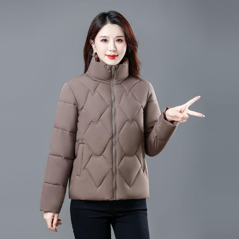 Product Introduction of Áo Khoác Độn Bông, Cho Mẹ TRUNG NIÊN, Áo Khoác Nhẹ Phong Cách Phương Tây Mới, Dáng Ngắn, Ngoại Cỡ, Có Đệm Bông, Thích Hợp Cho Mùa Đông Nữ Top Jacket Women 1