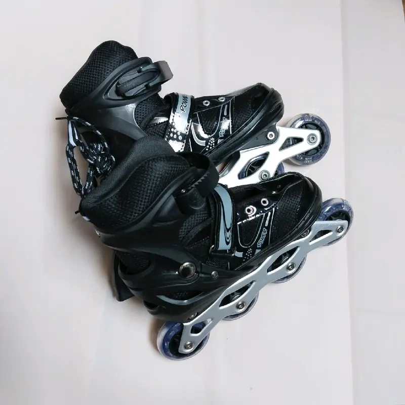 Sepatu Roda Anak dan Dewasa Uniseks 2