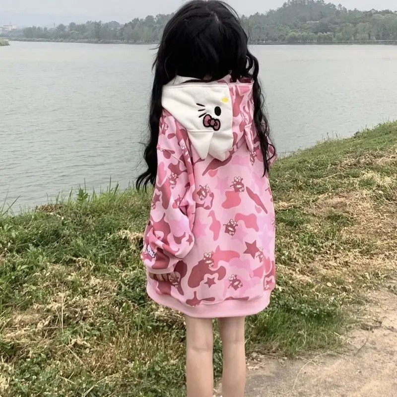 Áo Hoodie In Hình Hello Kitty, Phong Cách Mỹ, Dáng Rộng Vừa Vặn, Dành Cho Nữ Và Học Sinh, Dễ Phối Đồ, Thích Hợp Cho Mùa Khai Trương, Áo Cardigan Cặp Đôi, Áo Khoác Có Dây Kéo, Tuyệt Vời Làm Quà Tặng 0