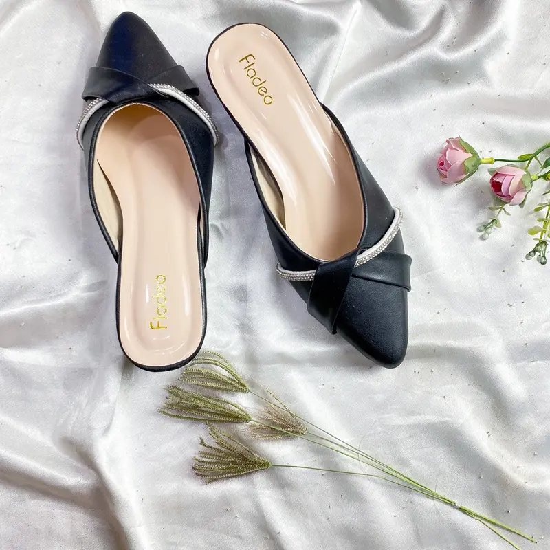 FLADEO Selop Sandal Wanita Variasi Tali Silang Gliter Hak Tahu 3CM Trendy Dan Simple Sendal Shoes 4
