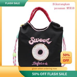 Beg Tangan Bersulam Donat, Bahan Kanvas, Ringan, Beg Silang Badan,Pelbagai fungsi, Sesuai untuk Kegunaan Harian, Penting untuk Pelajar dan Wanita Gadis Handbags Kalis Air Merah ella  bag ivette  woven  bag  charles and keith saint laurent   Hati