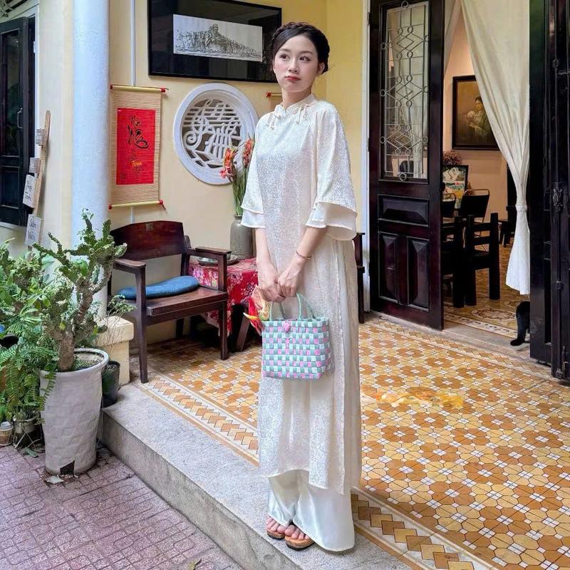 Set áo dài cách tân 2 tà nữ Maian áo đính nơ in hoa chất lụa gấm cổ tim dáng suông kèm theo quần lụa bóng ống rộng S5268 5