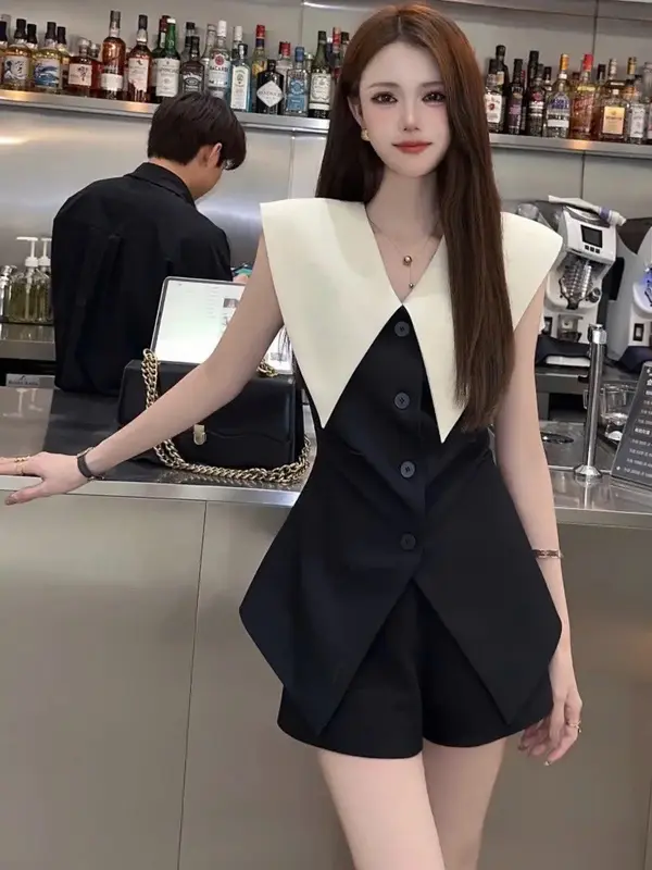 Set vest thời trang nữ ngắn trên gối chất vải mát mịn thời trang sành điệu tinh tế cho các chị em Áo Voi Women Lịch Top Tim Navy 5