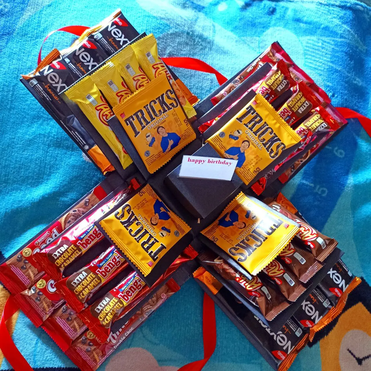 SNACK BOX, KOTAK TARIK UANG ,EKSPLOSION BOX SNACK TARIK UANG ,KADO ULANG TAHUN CEWEK,ULTAH ANAK-ANAK, SET KADO MAKANAN Hadiah paket