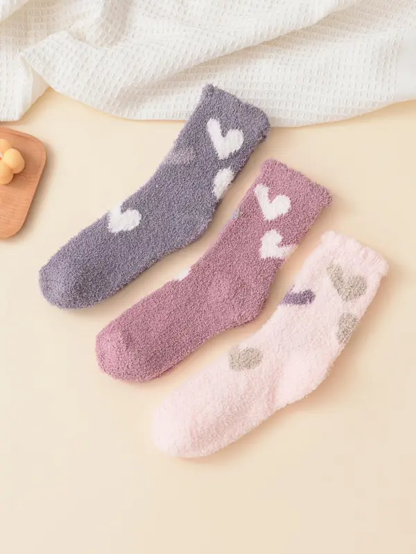 Women's Heart Print Fuzzy Socks, Cute Warm Comfy Crew Socks, Fluffy Mid-calf Socks for Fall & Winter, Cold Weather Gear, Valentine's Day Gift, Comfort Women Floor Socks, Nanny Gift 4