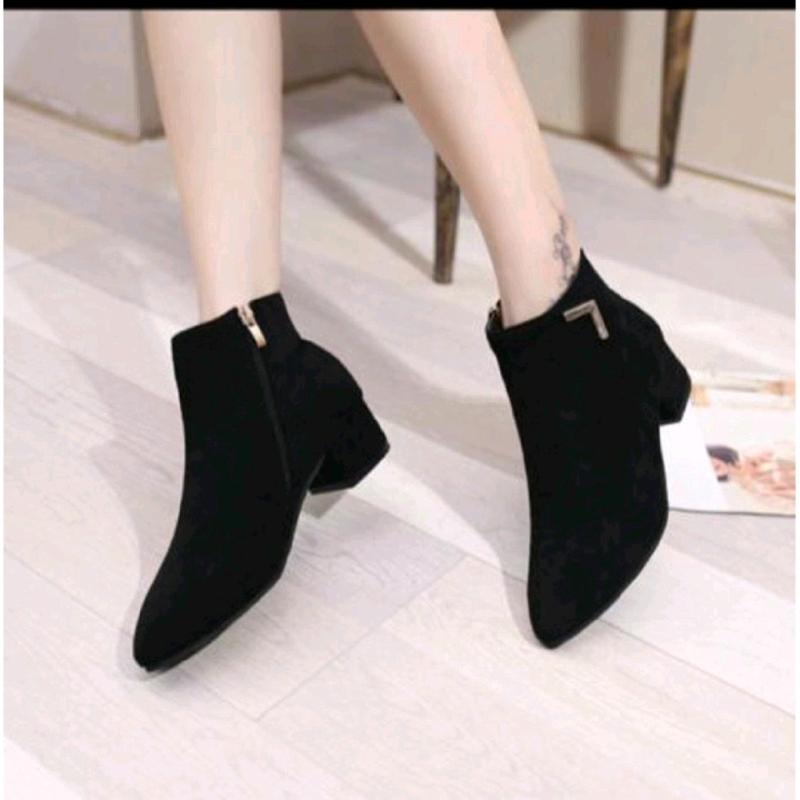 Hills mini boots variasi V (JM02) Pergelangan kaki 2