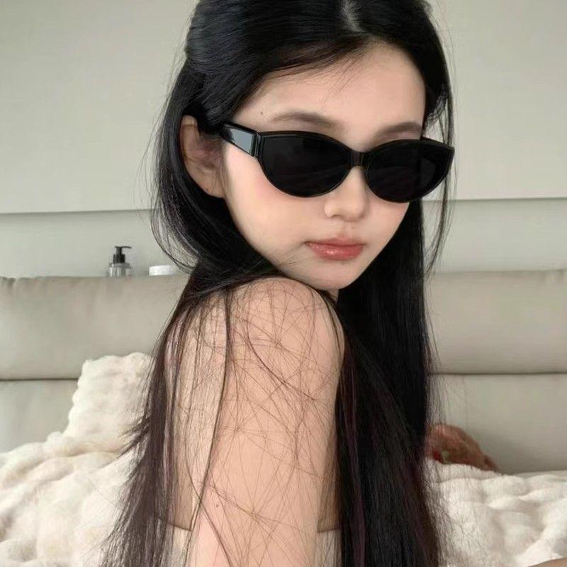 Product Introduction of Sunglasses for women, retro spicy girl, cat eyes, small frame glasses, polarized anti UV sunglasses, small face 0