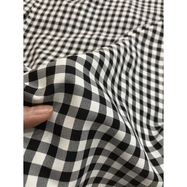 ￼Vải Cotton sọc caro 8ly màu trắng đen mềm  mát (khổ 1m5)may đầm váy , áo sơ mi,đồ bộ 4