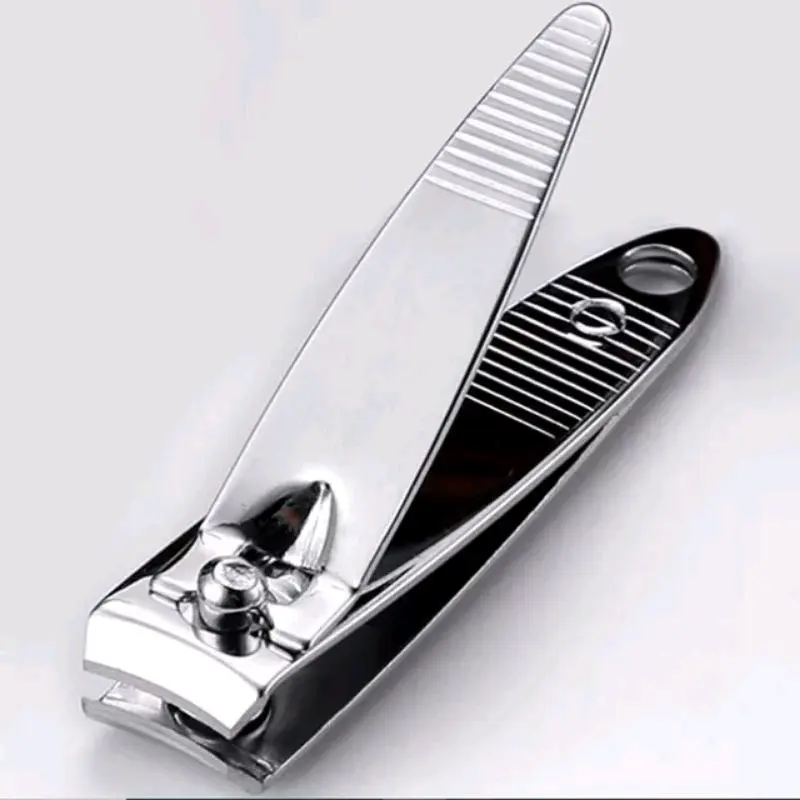 Gunting kuku silver kecil. baby nail clipper