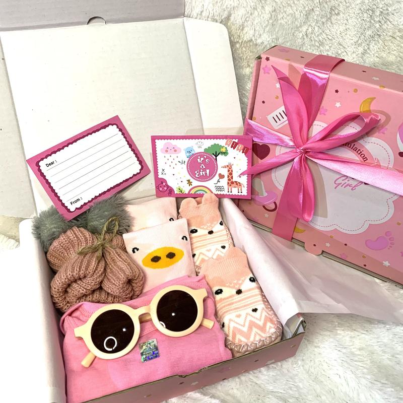 Hampers Bayi Newborn Baby Gift Set Unisex Kado Lahiran Parcel Bayi Laki-laki Perempuan - Hampers Bayi - Newborn Baby Gift Set Unisex - Kado Lahiran Bayi - Hampers Bayi Baby Gift Cantik Laki Perempuan 1