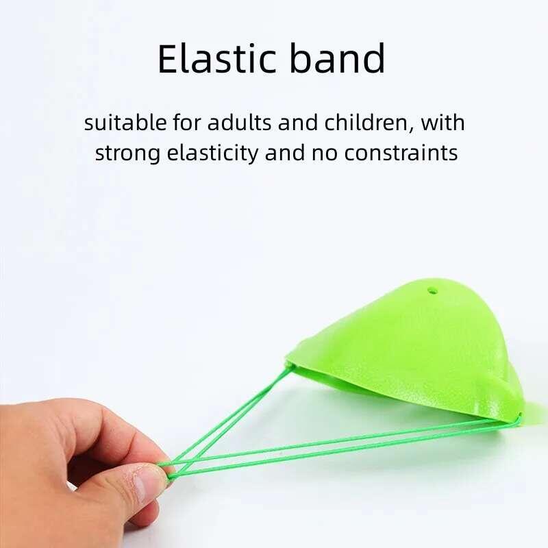 Product Introduction of 1 Set Chameleon Lizard Mask Wagging Tongue Lick Cards Board Games for Children Kids Birthay Party Favors Funny Desktop Game Toys 5
