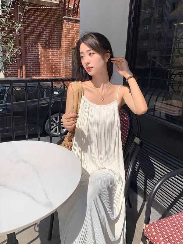 Product Introduction of Váy Hai Dây Xếp Ly Dành Cho Nữ, Mỏng Và Thanh Lịch, Màu Trơn Váy Dài Dễ Phối Đồ Dành Cho Quý Cô 13