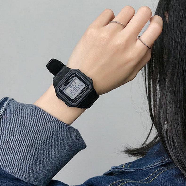 Product Introduction of Jam tangan elektronik LED kalis air untuk lelaki dan wanita, tali silikon F91W, Tali silikon vintaj, jam tangan sukan untuk kekasih 7