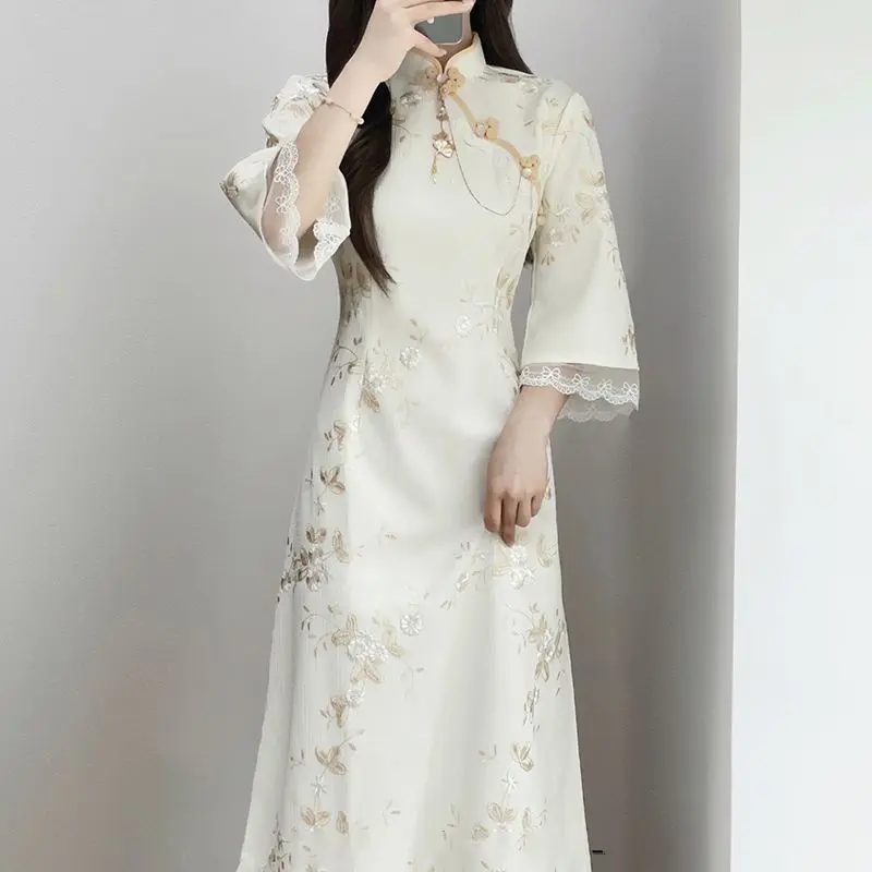 Váy Sườn Xám Phong Cách, Hàng Mới Về 2024, Phong Cách Thanh Lịch Cổ Điển Cải Tiến, Thích Hợp Mặc Hàng Ngày, Phong Cách Trung Quốc Trẻ Trung, Hàng Mới Về, Có Thể Mặc Hàng Ngày Nữ Women Dress Kim Tuyến