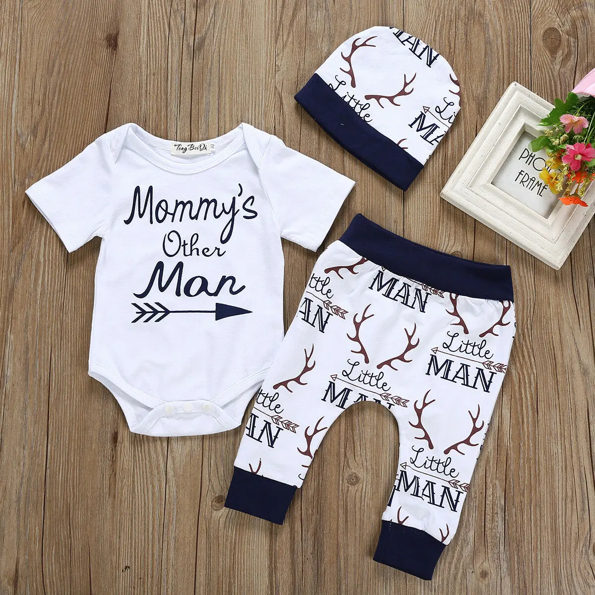 Three Piece Baby Boy’s Clothes Unique Letter Long Sleeve Jumpsuit Cartoon Antlers Arrow Print Long Pants with Hat