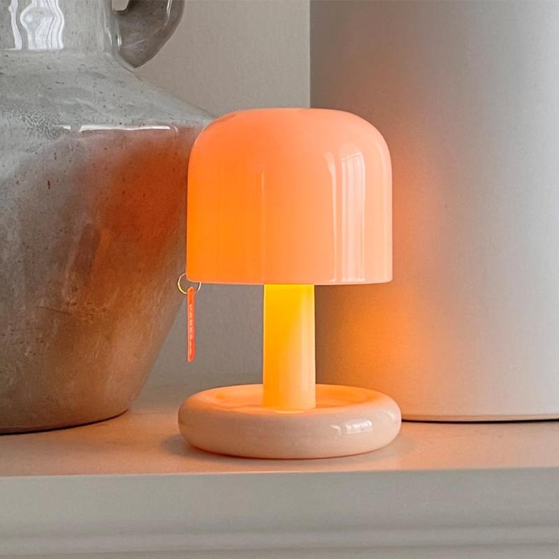 USB Rechargeable Mini Desktop Sunset Lamp, Creative LED Night Light, Ambient Light for Home Bedroom Decor 1