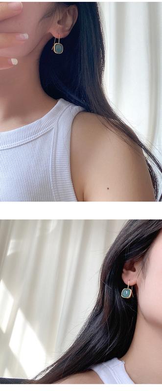 Product Introduction of New Square Mori Style Resin Earrings Women's Elegant Fresh High-Grade Hong Kong Style Eardrop Earring Accessories 4