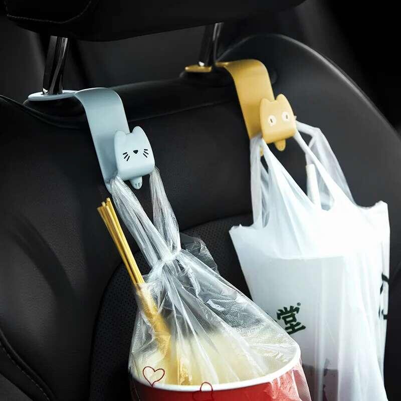 Product Introduction of 2pcs Creative Cute cat Car Seat Hooks Behind-seat Accessories Organizer Hook Bags Clothes Sundries Hanger Clip 2