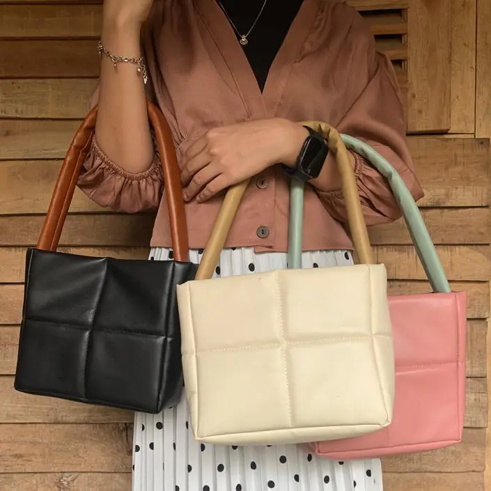 Yuriha Bag - Lopobya / Tas Wanita / Puffy Bag/ Tas Tangan /slingbag selempang 0