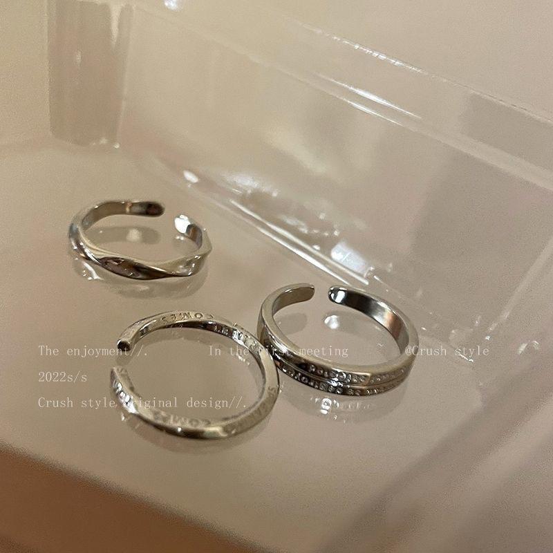 Product Introduction of Bộ nhẫn sắc tố, màu bạc, ba mảnh, dành cho nữ, Ins Hợp Xu hướng thiết kế đặc biệt, chất lượng cao, phong cách ngầu, có thể chuyển đổi, nhẫn Ngón Trỏ Quà Tặng Móc Khóa Titan Women 4