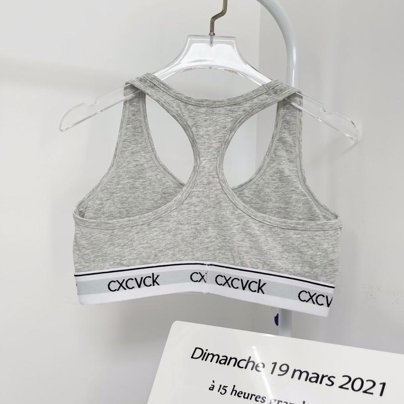 Product Introduction of Women's Underwear Yoga Exercise Vest Shorts Outer Wear shaping and Sexy Bra Set with Chest Pad 14