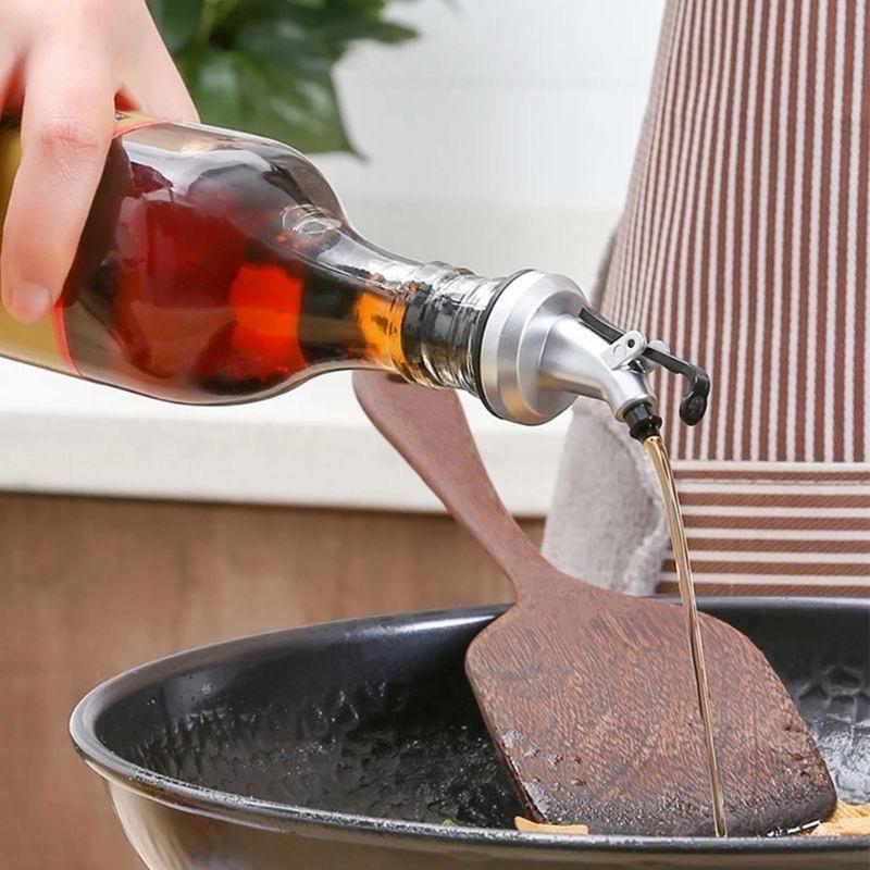 Pourer Minyak & Kecap dengan Tutup Botol Wine Madu Sirup - Kitchenware 4