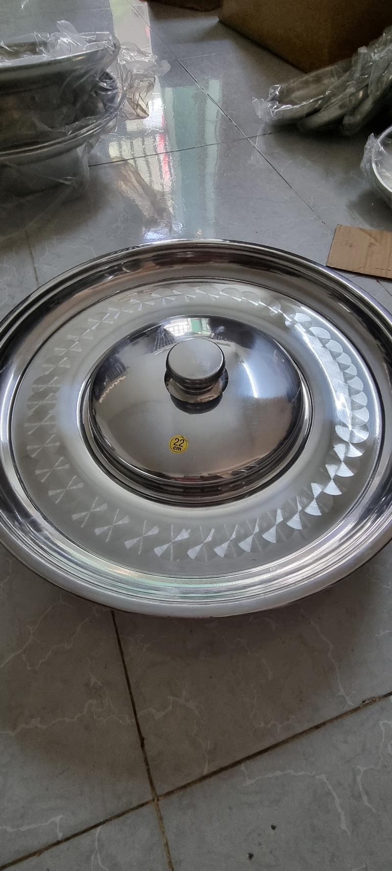 Product Introduction of Nồi lẩu sống 8zem dày nặng vành 44cm inox cao cấp nồi lẩu nón 10
