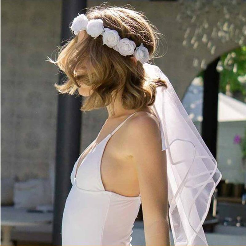 Product Introduction of Romance Flower Headdress Wedding Headband with Veil Trend Bride Party Headdress 49