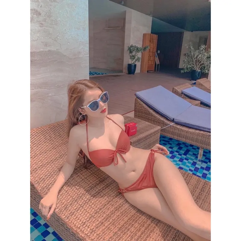 BIKINI 2 mảnh gọng nâng ngực ,quần ship luồn dây tôn dáng Nhung Áo Women Kem 6
