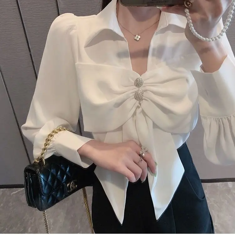 เสื้อเชิ้ตโบว์ OOTD สำหรับผู้หญิง แขนยาว สไตล์เกาหลี ทรงหลวม แฟชั่น เสื้อเชิ้ตฝรั่งเศส คอวี เสื้อสวมหัว เสื้อเก๋ไก๋ ทันสมัย Clothing