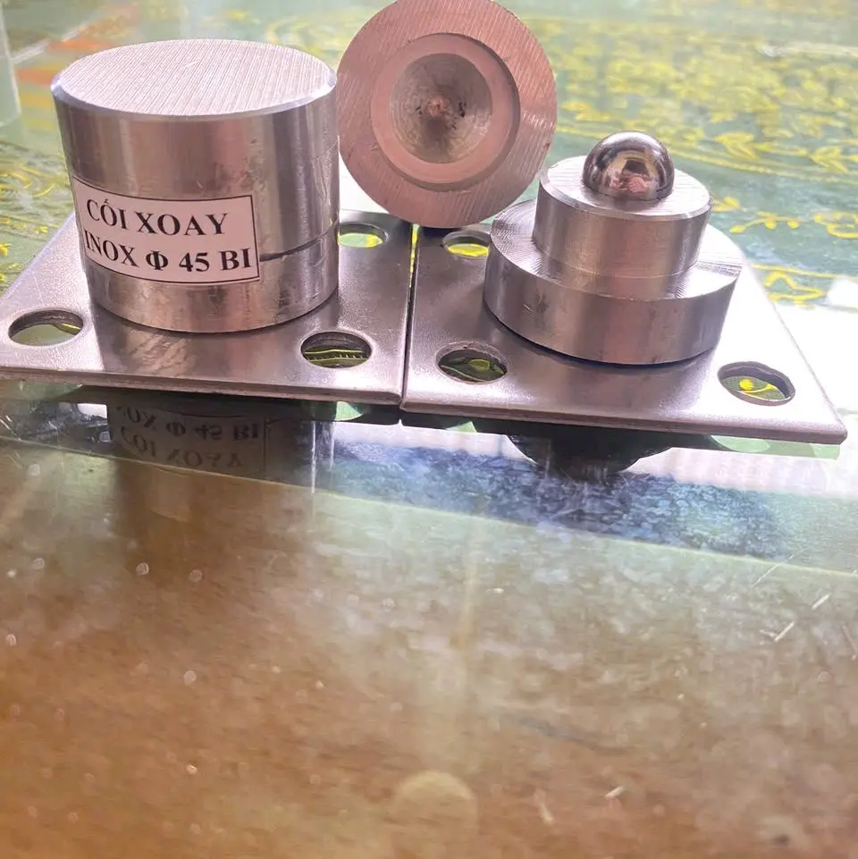 trụ xoay inox phi 45 có đế. inox 304