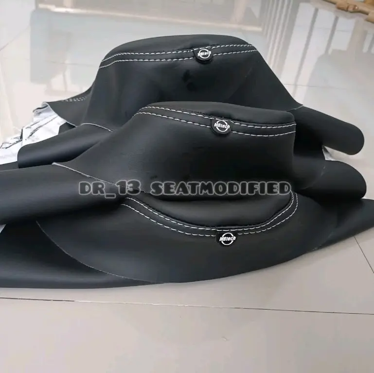 KULIT JOK MBTECH PREMIUM CARRERA MOTOR VARIO BEAT SCOOPY NMAX PCX AEROX LEXI 2