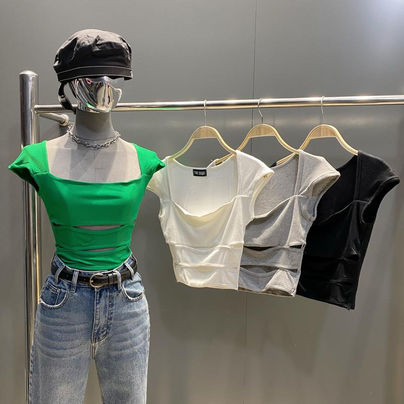 Áo Croptop Cổ Vuông Cut Out Gân Đũa BC244