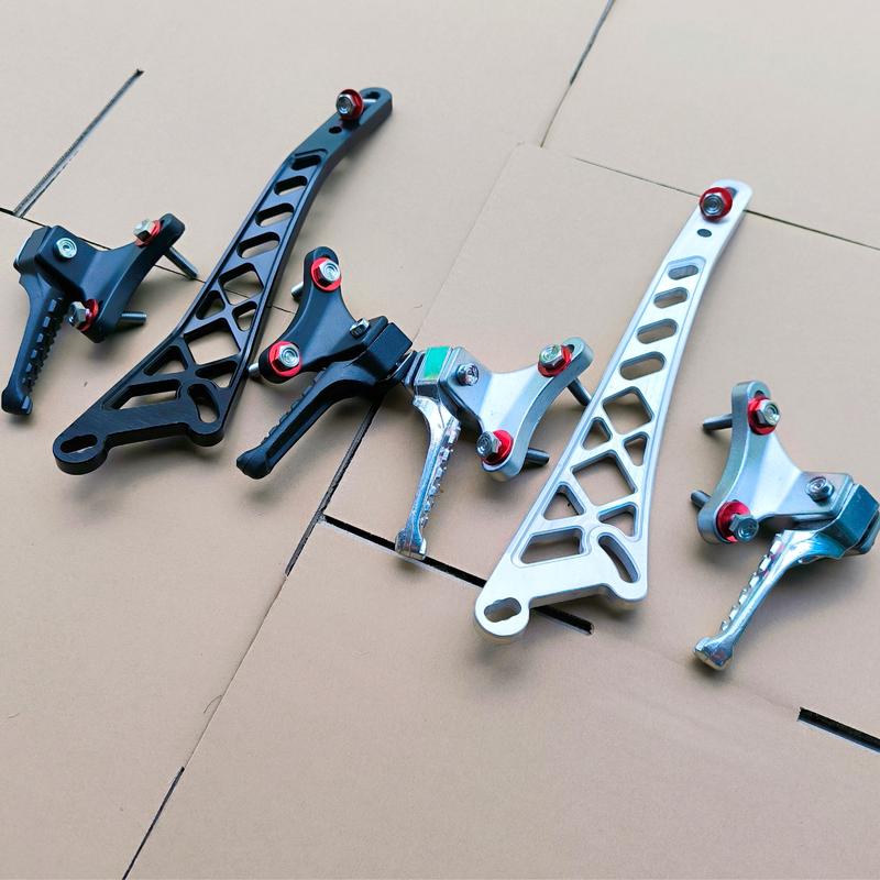 Gác chân malay Kèm Pát Nhôm 10li Lắp Exciter 150 ,155 135 ,Tặng 5 ốc 5 Long Đền Đỏ màu bạc bền Không phai màu Phụ Tùng