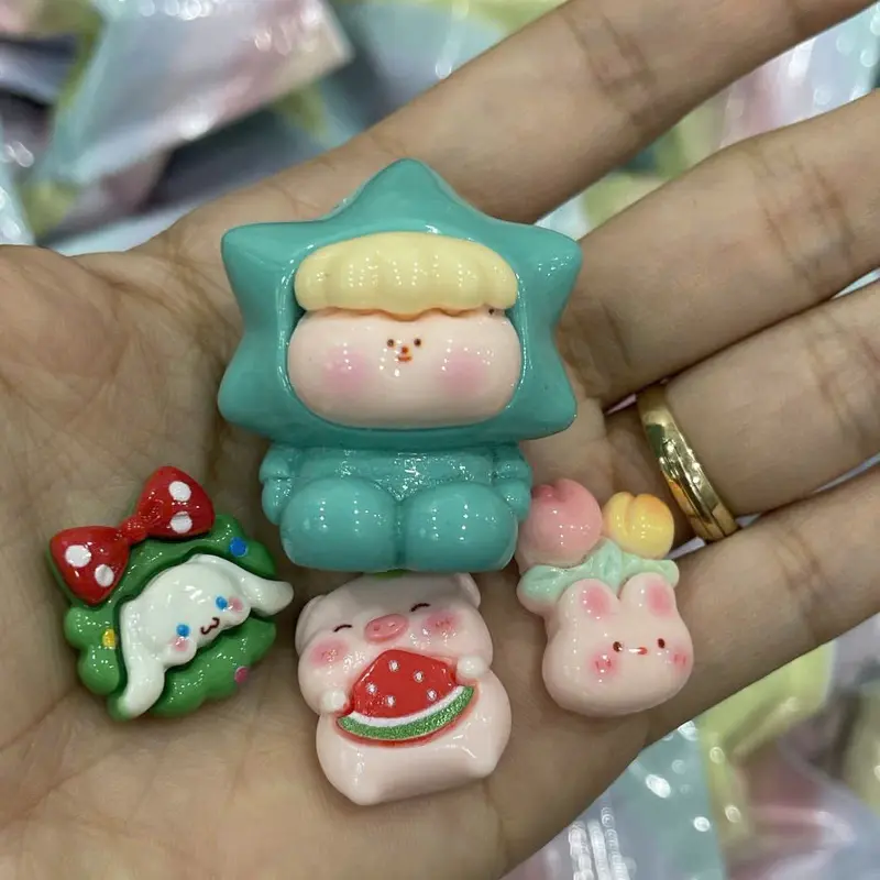 Túi Tù Mù May Mắn Có Charm Dán Xe Máy Ô Tô, Bàn Làm Việc - Có Charm Phát Sáng - Nhãn Dán 4