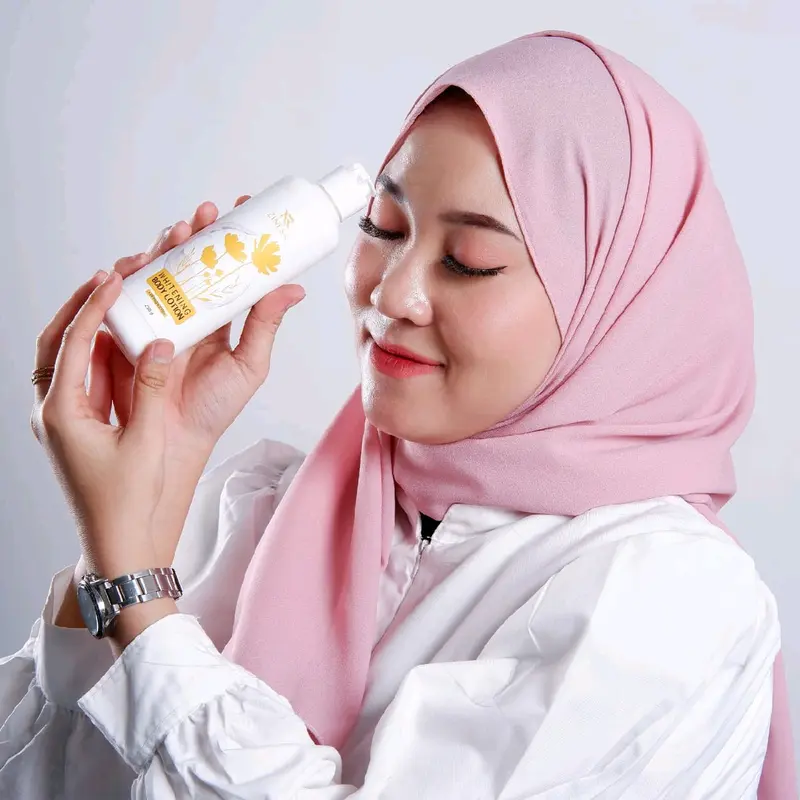 HAND BODY ZINESK WHITENING DOSTING BPOM Handbody Lotion Memudarkan Mencerahkan Tangan Kaki Memutihkan 7