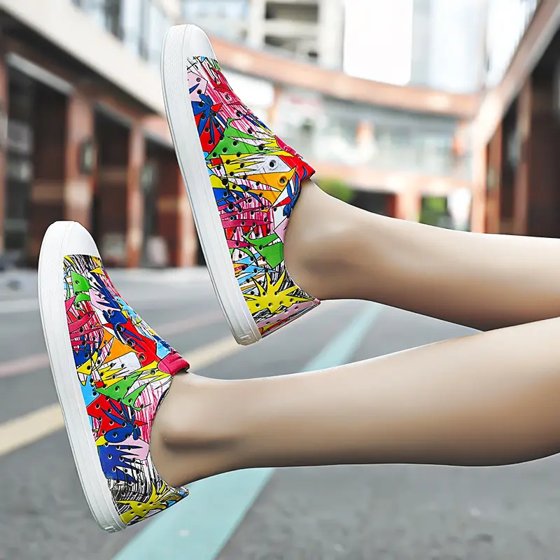 Giày khoét lỗ, Phong Cách Mùa Hè, Thiết Kế Graffiti Cặp Đôi, Dành Cho Nam Và Nữ, Giày Cao Gót Đi Chơi Dép Đi Biển Thoáng Khí Ngoài Trời, Thích Hợp Cho Giày Lội Nước 3