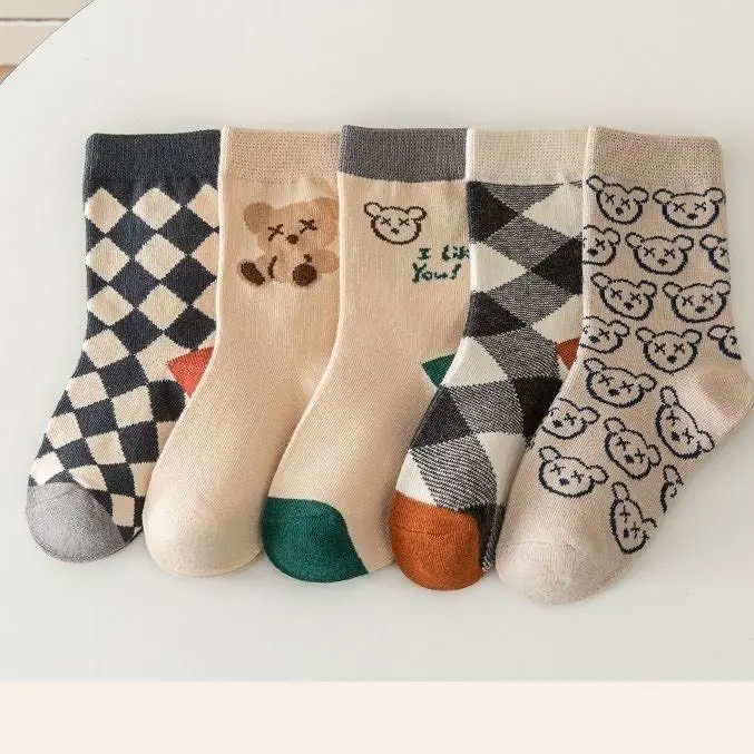Set 5 Đôi Tất, Vớ Cổ Cao Cho Bé Hình Gấu Thoi Tông Xám Phong Cách Hàn TG5