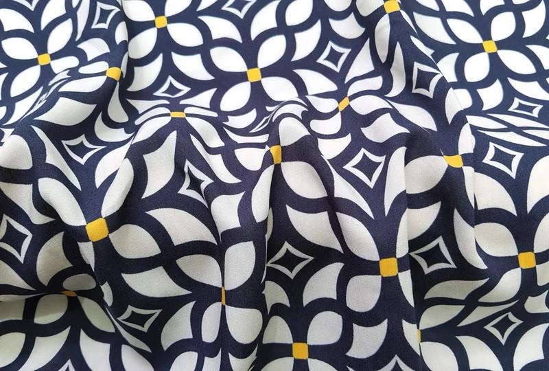 Product Introduction of 1 meter X 1.4 meter Navy White Retro Viscose Fabric Soft Sewing Material Rayon 21