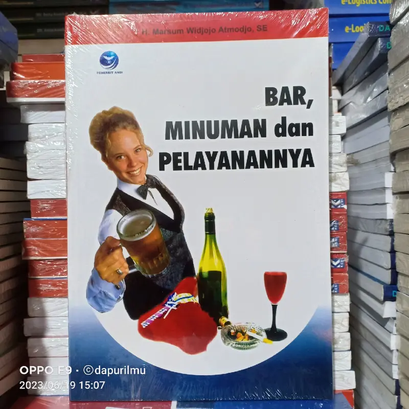 Buku Original: Bar, Minuman dan Pelayanan ( BAR MINUMAN DAN PELAYANAN ) Soft Cover 0