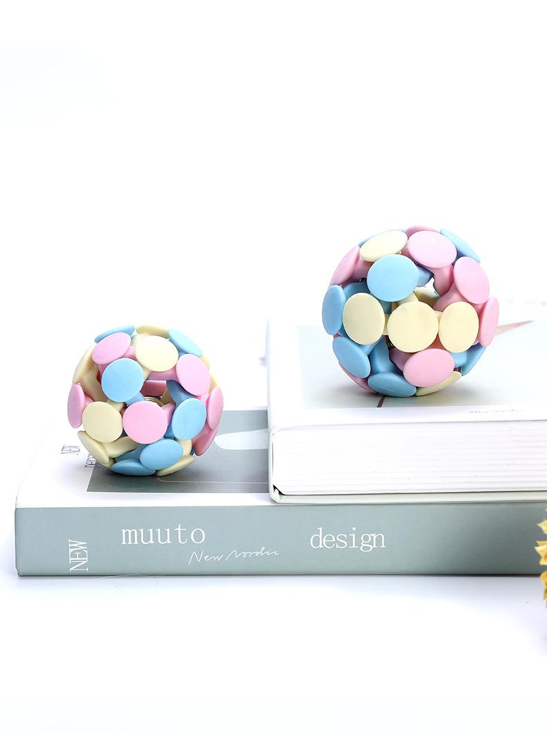 Product Introduction of Cat Color Matching Bell Toy Ball Macaron Three-Color Woven Ball Dog Cat Self-Hi Supplies 16