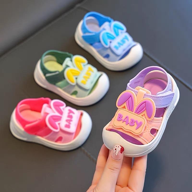 Dép sandal cao su bít mũi chống trượt tai thỏ Baby cho bé trai bé gái