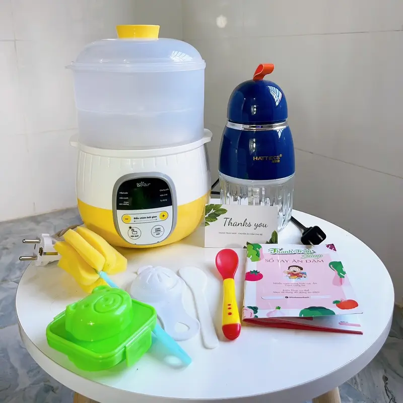 (Tặng yếm silicon) Combo Nồi Nấu Cháo Chậm Bear 0.8l + Máy Xay Đa Năng Haties 8 lưỡi máy  xay ăn dặm cho bé máy  xay 1