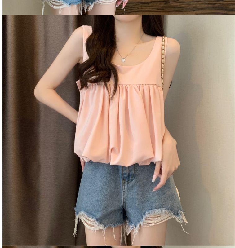 Product Introduction of Tiktok Hot Sale French Sweet Bowknot Loose Small Sling Vest Women's Inner Wear Summer Niche Design Outer Wear Short Top 2