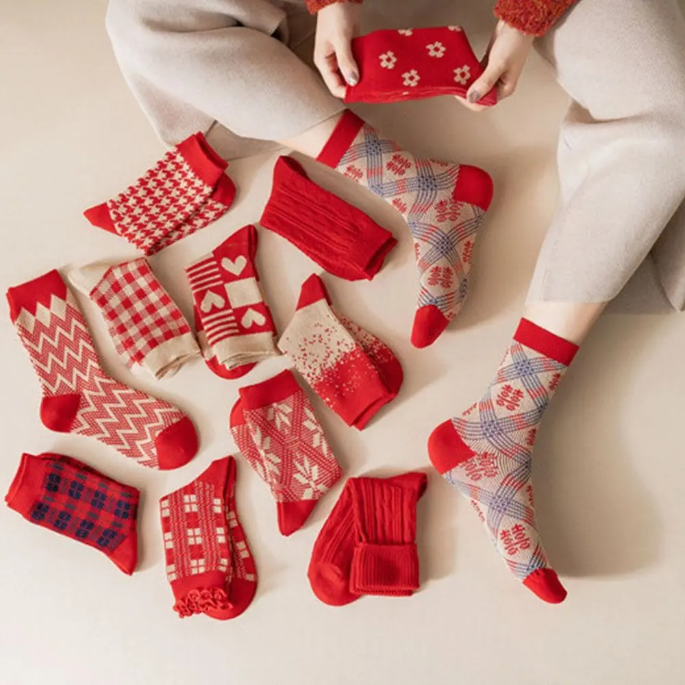 Comfortable Cotton Socks New Year Women's Socks Thick Soft Middle Tube Socks Breathable Sweat Absorption Warm Comfortable Autumn Winter Red Socks Student