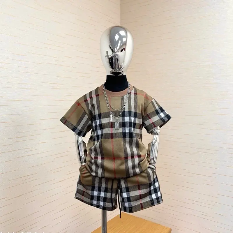Bộ kẻ cực chất vải Umi mềm màu NÂU mix quần vải mềm mịn, cạp chun thoáng mát co dãn 4 chiều kiểu dáng đơn giản basic 1