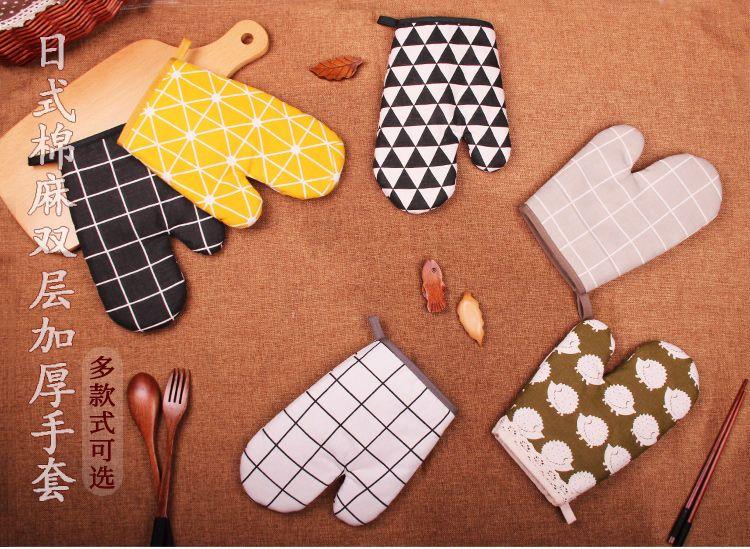 Product Introduction of [ 10k Repeat Customer] 2-Pack Thickened Microwave Oven Gloves Heat Resistant Insulated Kitchen Household Anti-Scald Oven Baking Special Anti-Scald 1