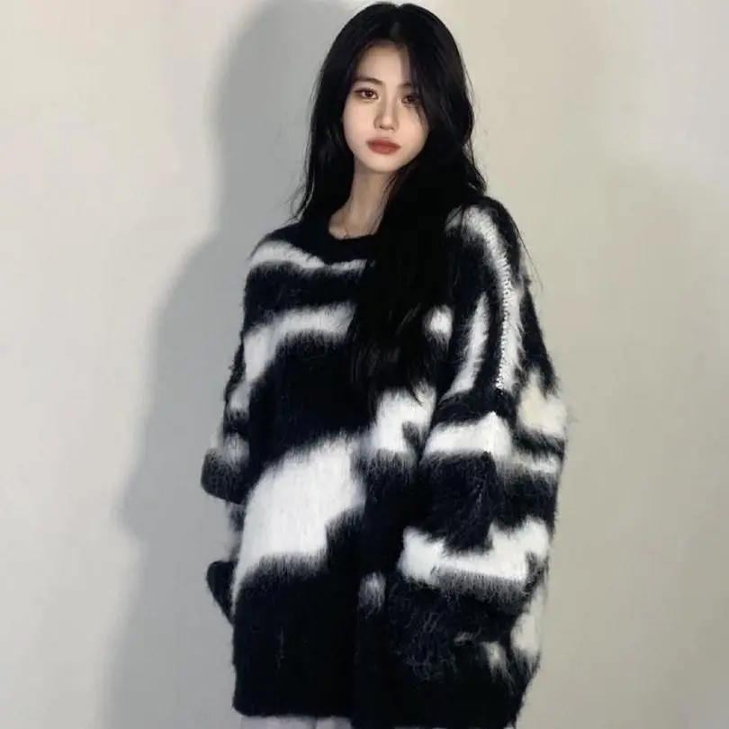 Áo Len Dài Trung Bình Đồ Len Nữ, Hàng Mới Về Mùa Xuân, Mùa Thu Và Mùa Đông, Dáng Rộng Vừa Vặn, Cổ Tròn, Phong Cách Hàn Quốc, Áo Len Lười, Áo Dễ Phối Đồ Ngoài Trời