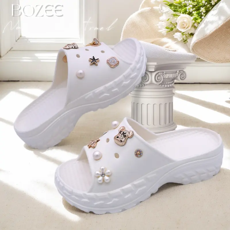 BOZЄЄ Sandal Wanita 907-Gold Rantai Jelly Sandal Wedges Wanita Platfrom Tebal Terbaru 8.8 Karnaval Sandal Kamar Mandi Gold Rantai Bear sepatusandalbuatjalanjalan 6